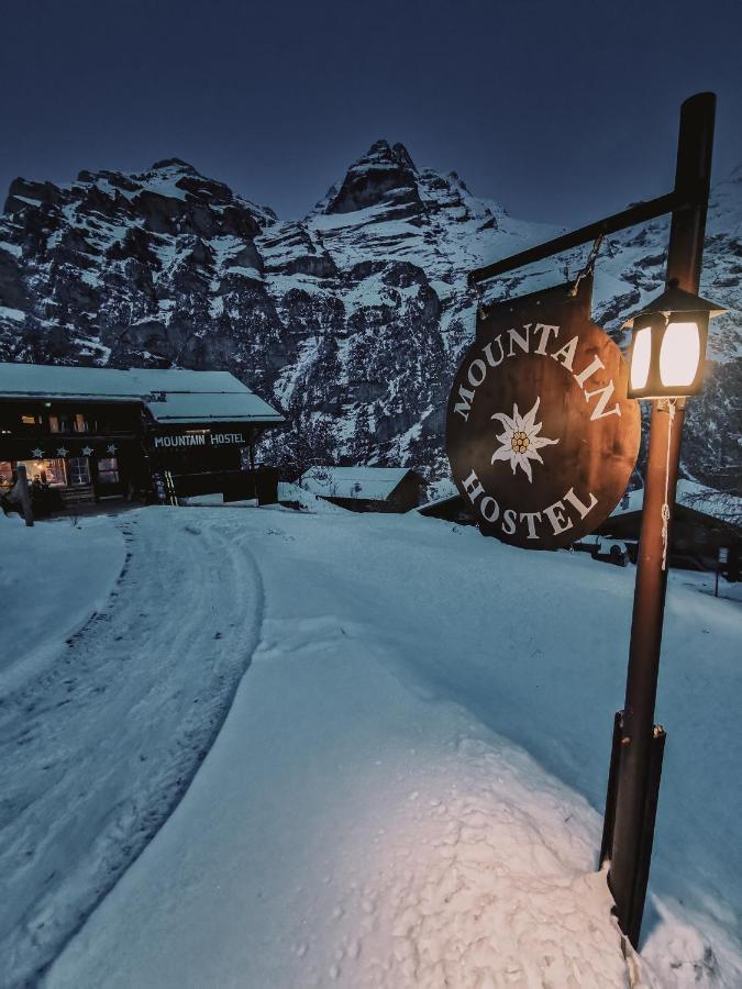 Mountain Hostel Gimmelwald Exterior photo